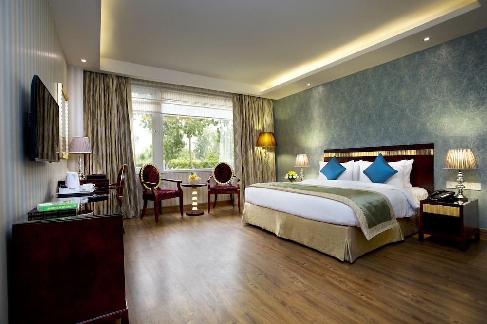 Atrio By Devam Hotel Gurgaon Buitenkant foto