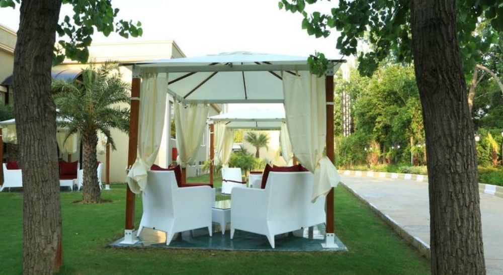 Atrio By Devam Hotel Gurgaon Buitenkant foto
