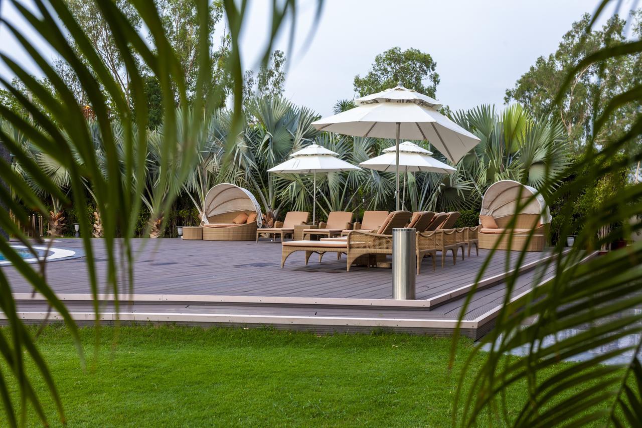 Atrio By Devam Hotel Gurgaon Buitenkant foto