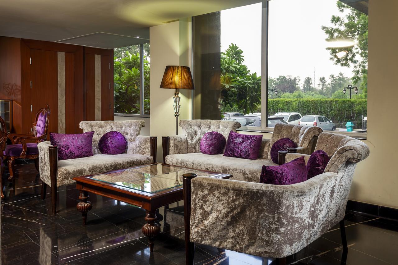 Atrio By Devam Hotel Gurgaon Buitenkant foto
