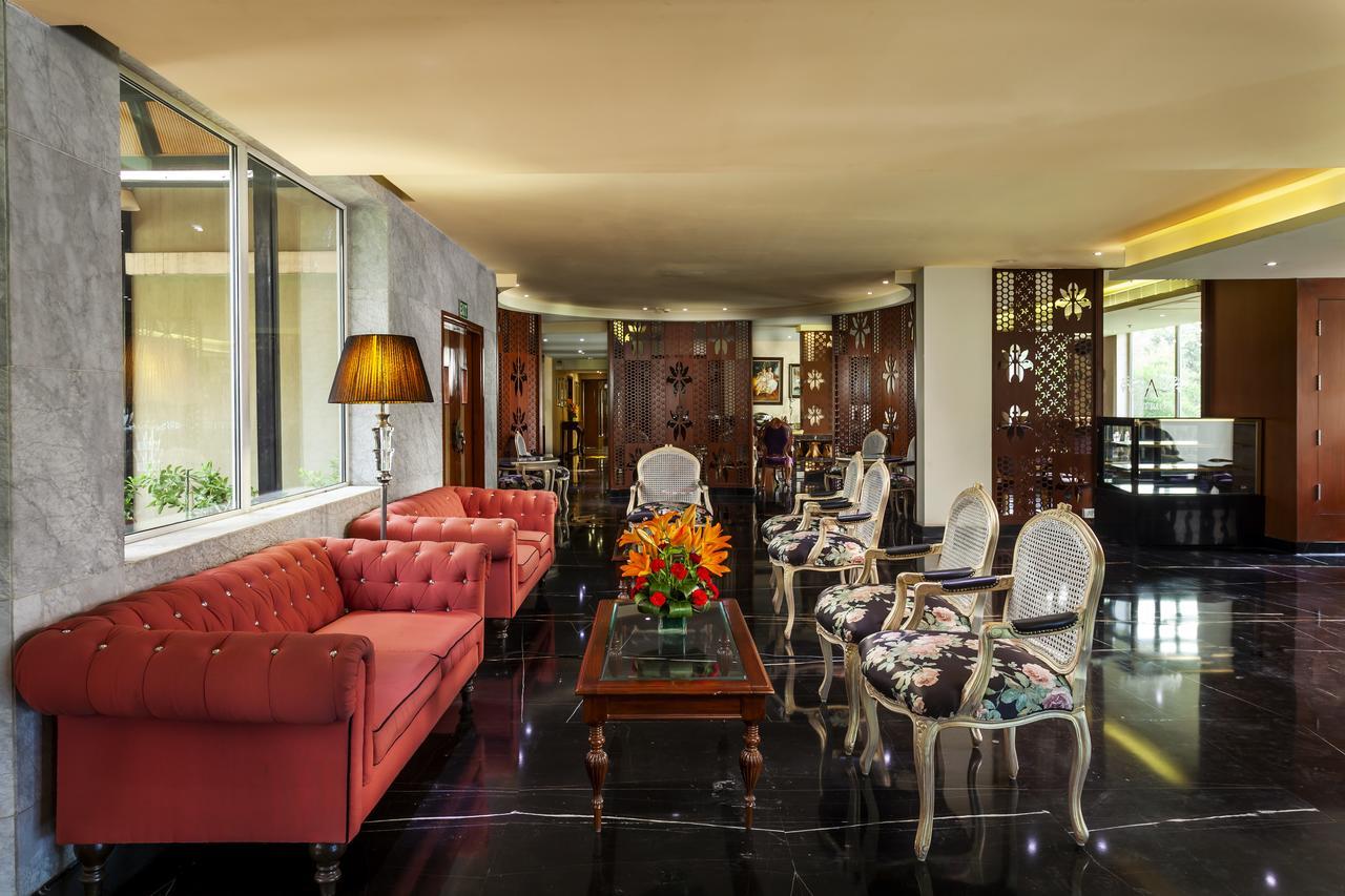 Atrio By Devam Hotel Gurgaon Buitenkant foto